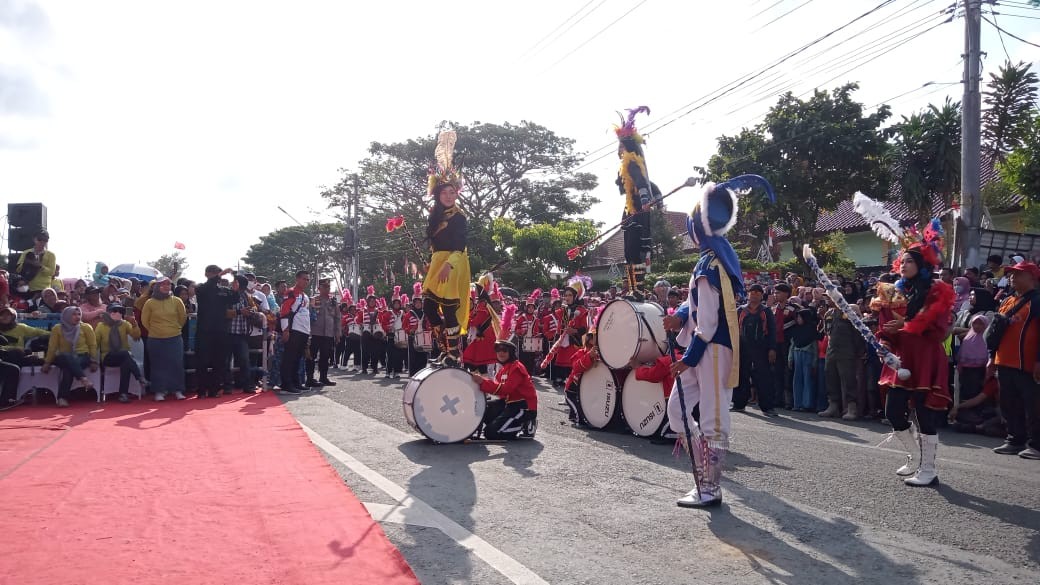 SMK Batik Sakti 1 Kebumen menyemarakkan Karnaval Kab. Kebumen HUT Kemerdekaan RI Ke 78